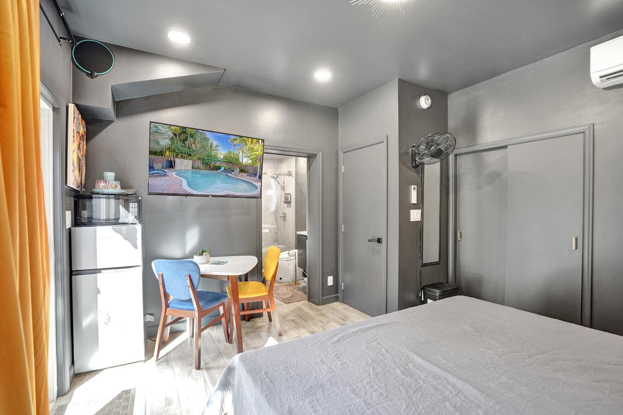Kiki 4 - Men'S Clothing Optional Guest Houses Fort Lauderdale Exteriör bild